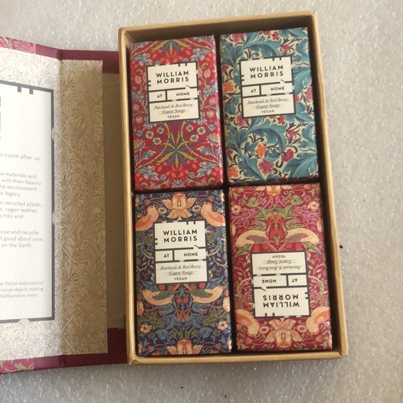 William Morris Other - William Morris & Co. Beauty Guest 4 Soaps Gift Set -New